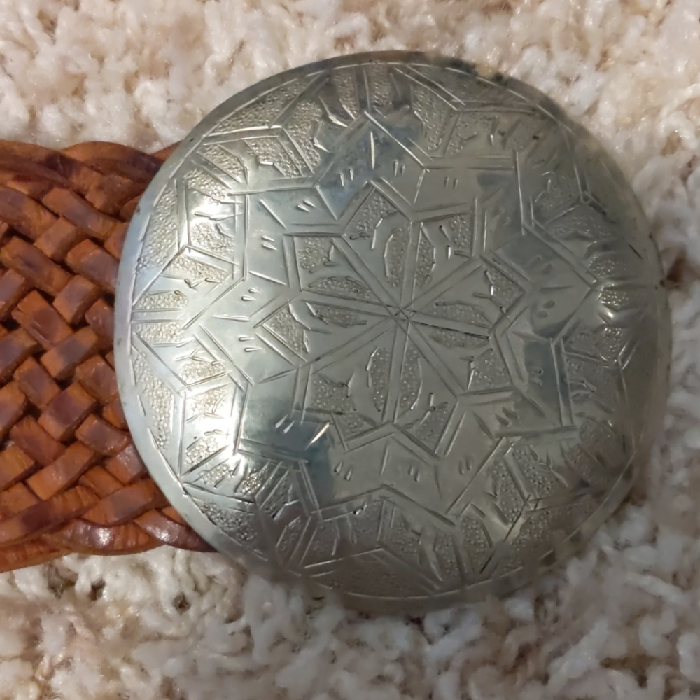 Belt - Picture 2 of 6